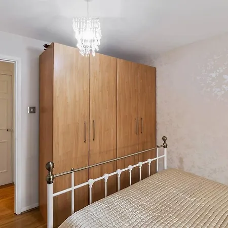Beautiful And Cosy 2 Bedroom Flat London Exterior photo