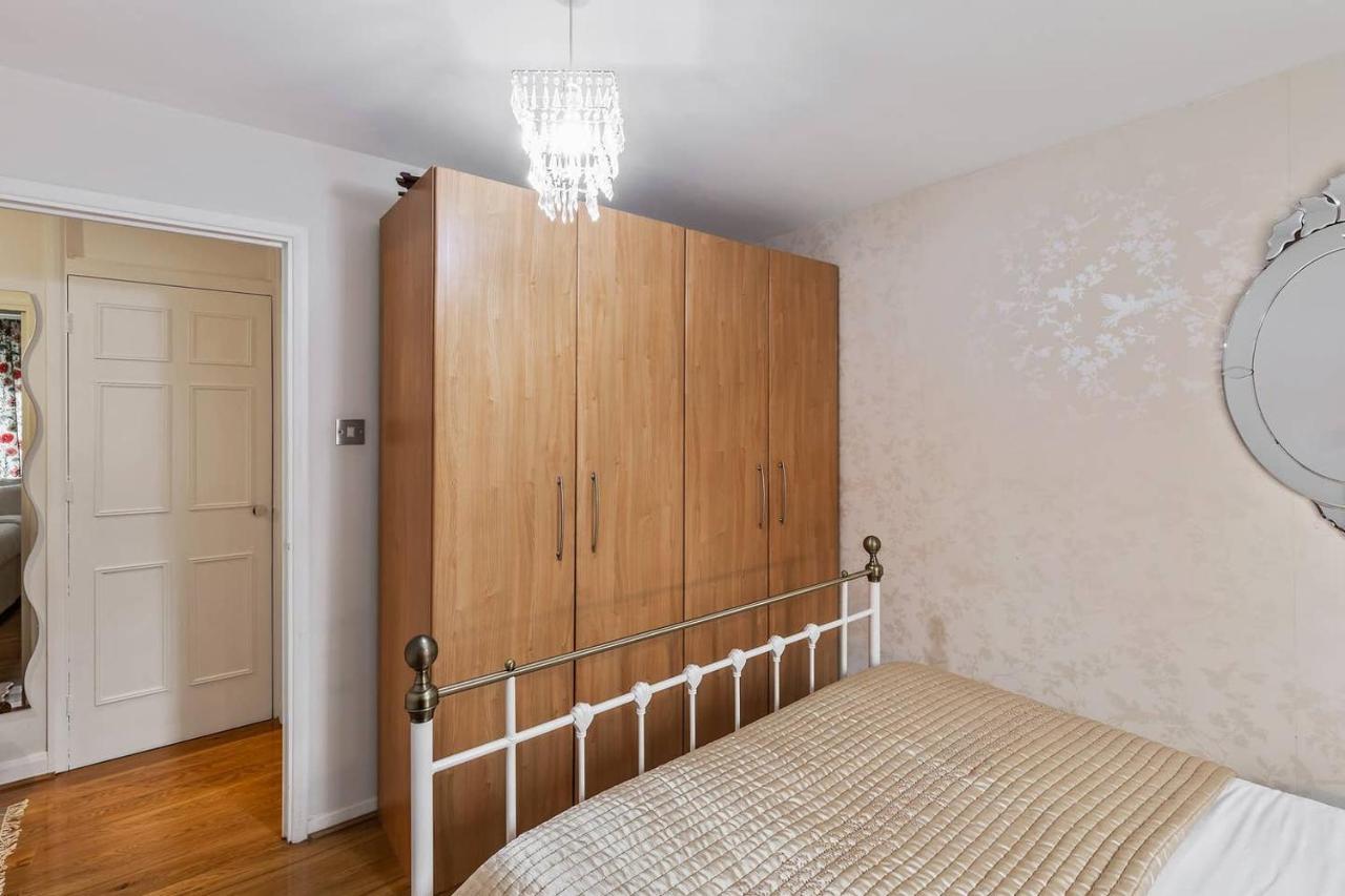 Beautiful And Cosy 2 Bedroom Flat London