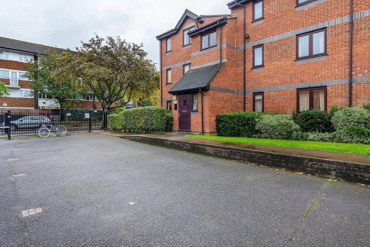 Beautiful And Cosy 2 Bedroom Flat Apartment